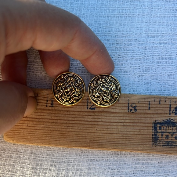 Vintage MMA Museum Modern Art Clip Earrings - Picture 11 of 15